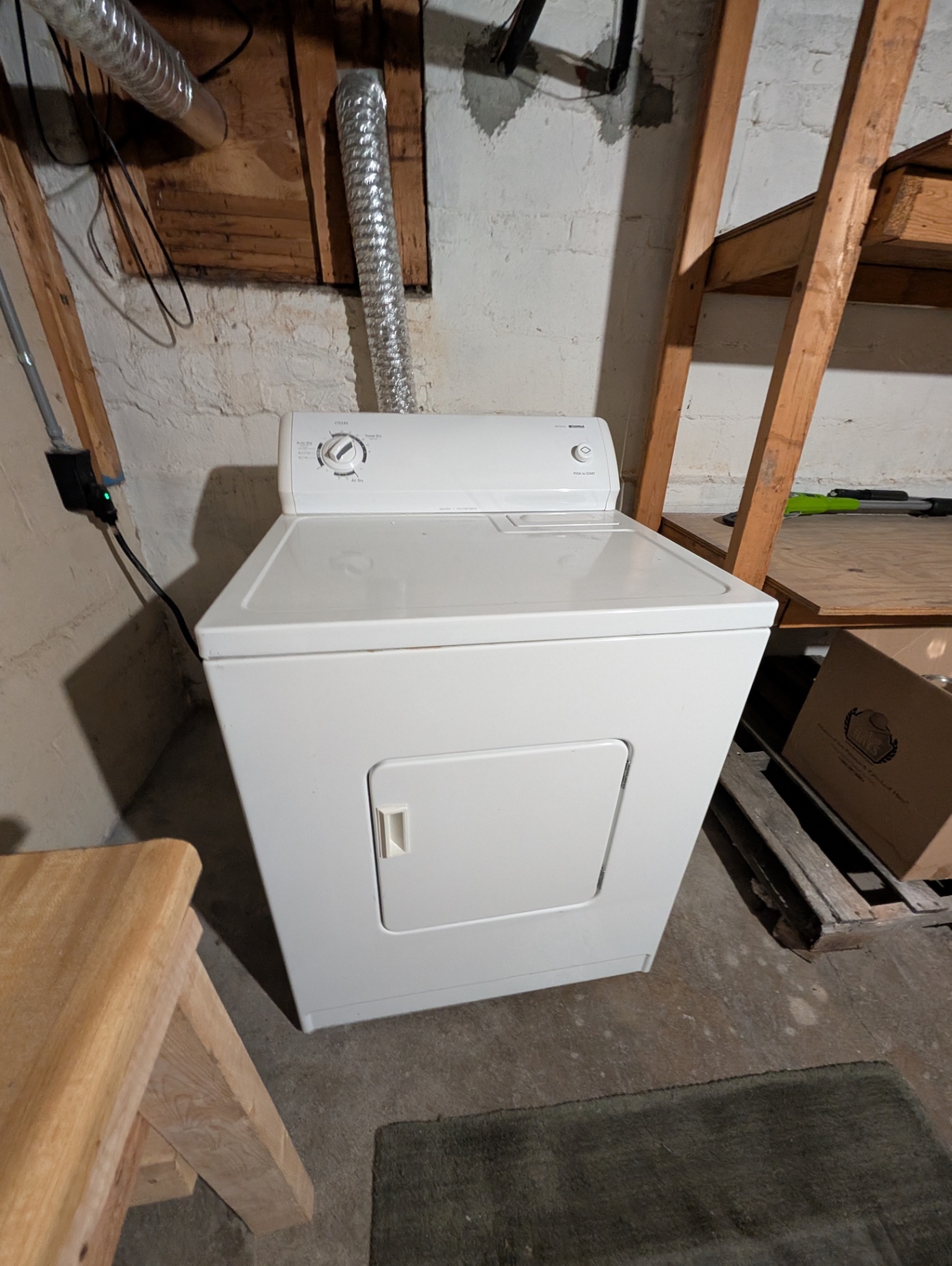 3338 Chestnut shared laundry dryer