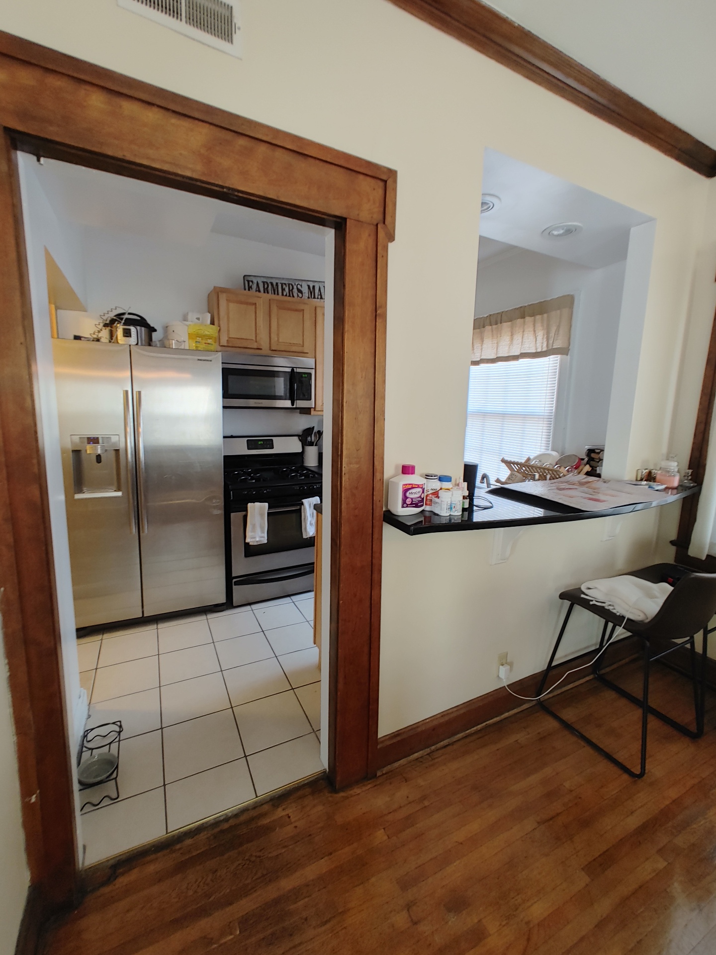 Unit G breakfast nook off the kitchen