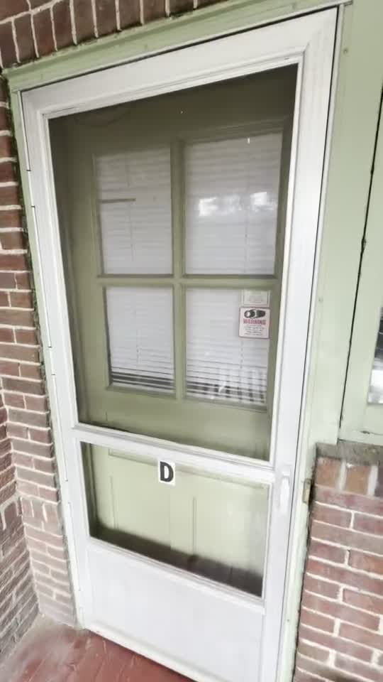 2048 Iuka Ave. D vertical walkthrough video tour
